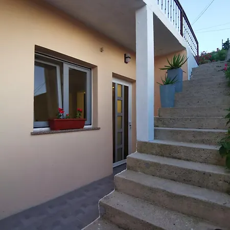 Mia Apartamento Vrbnik (Primorje-Gorski Kotar)