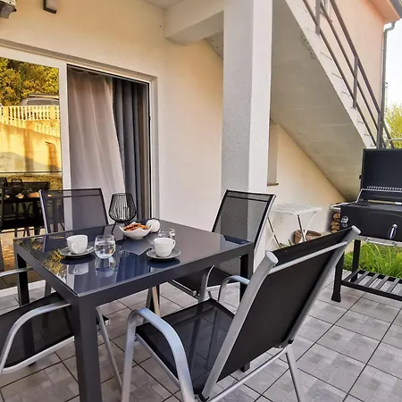 Apartament Mia *